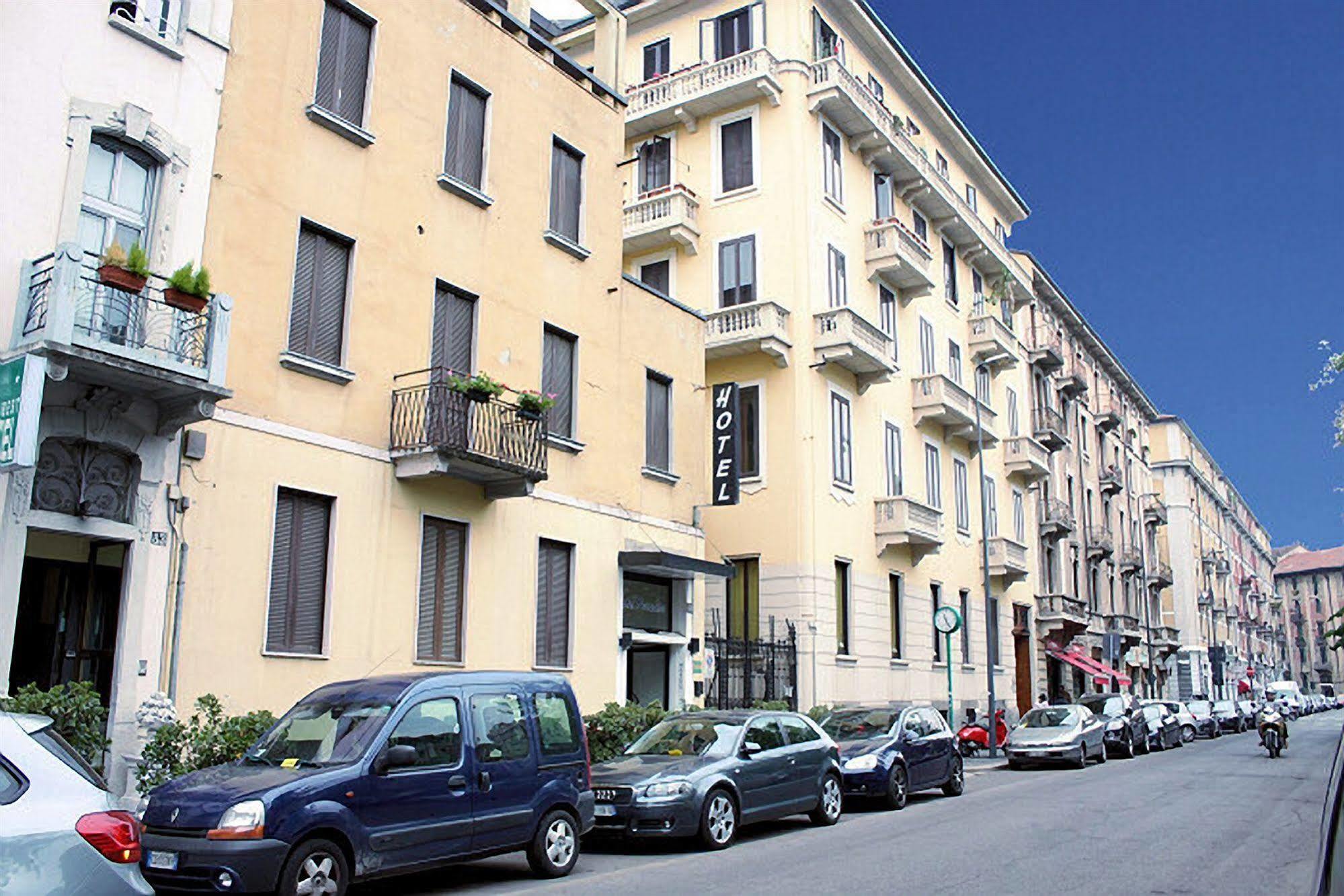 Hotel Paradiso Milan Exterior photo